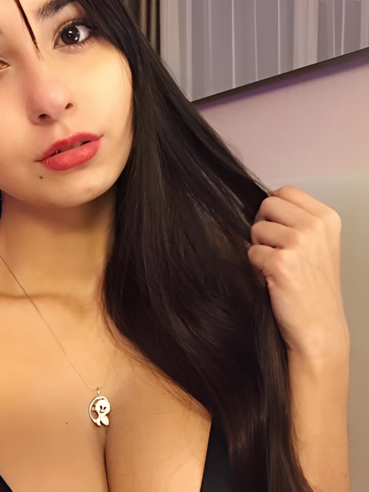 Индивидуалка Анечка, доступна для личного знакомства от 10000 руб