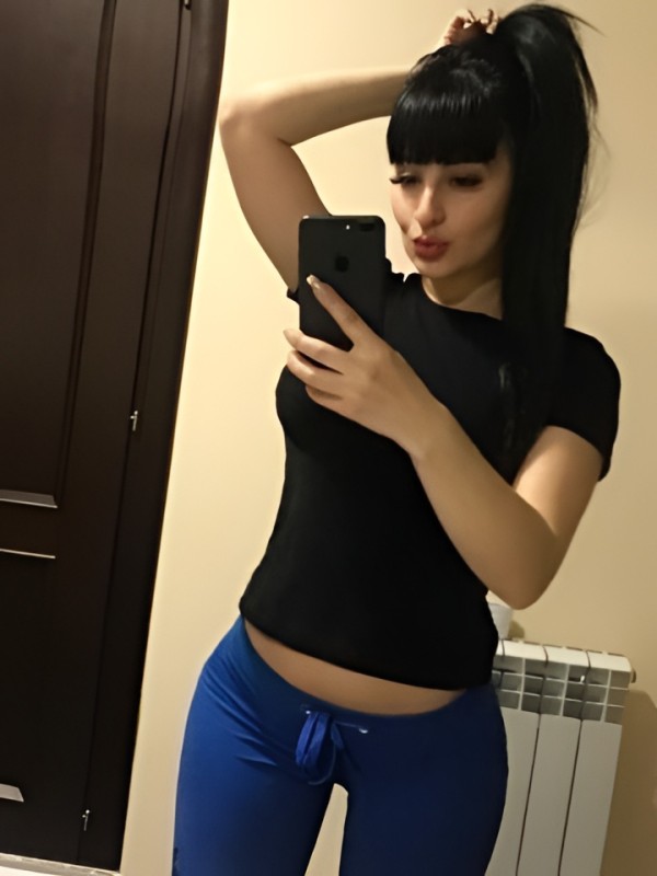 Милана привлекательная девушка из Пушкино цена от 10000 руб